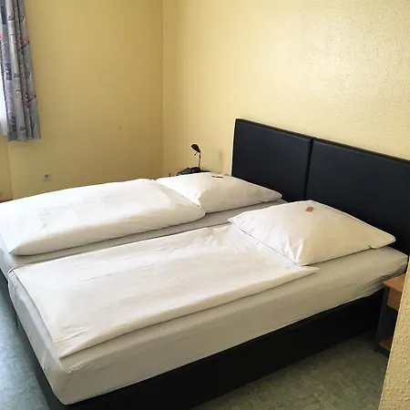 Gastehaus Am Riedweg Szálloda