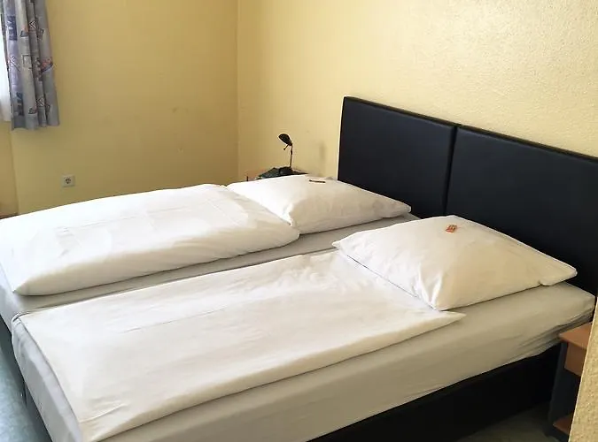 Gastehaus Am Riedweg 호텔